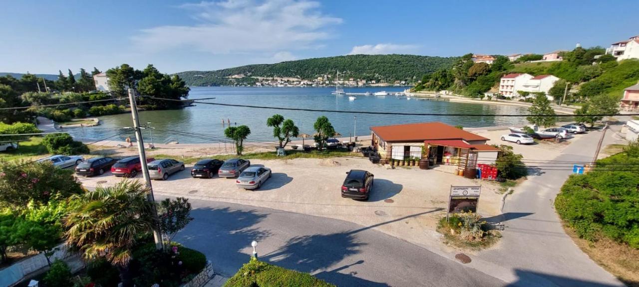 Apartmani Premijer-Rab Supetarska Draga Esterno foto