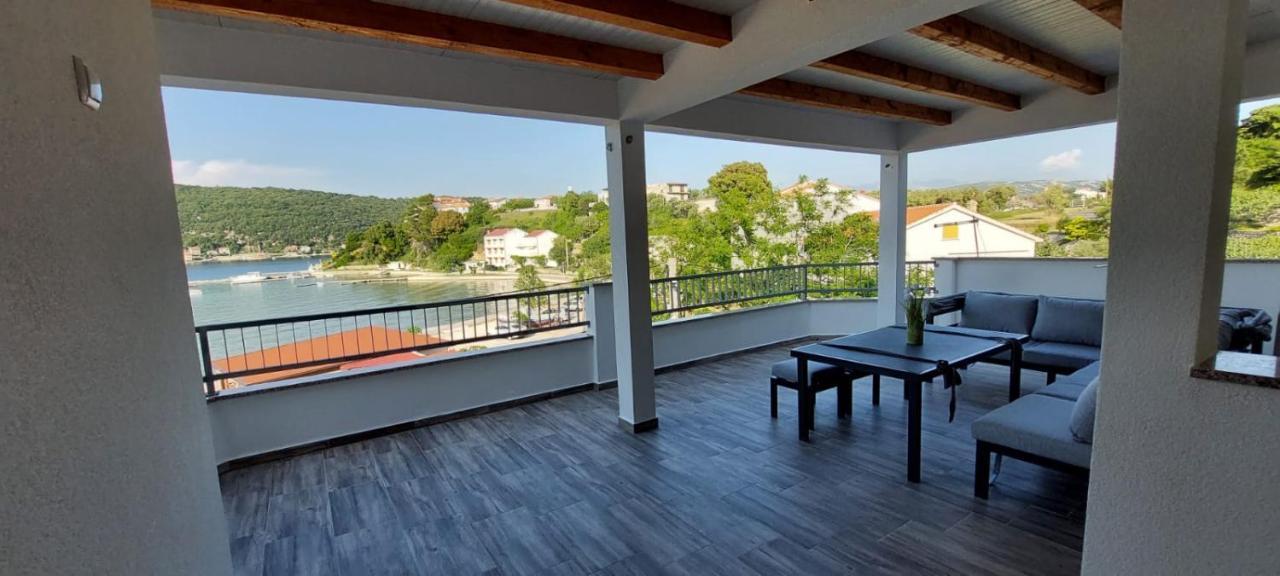 Apartmani Premijer-Rab Supetarska Draga Esterno foto