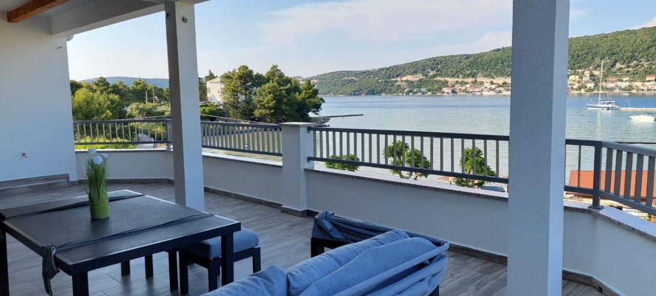 Apartmani Premijer-Rab Supetarska Draga Esterno foto