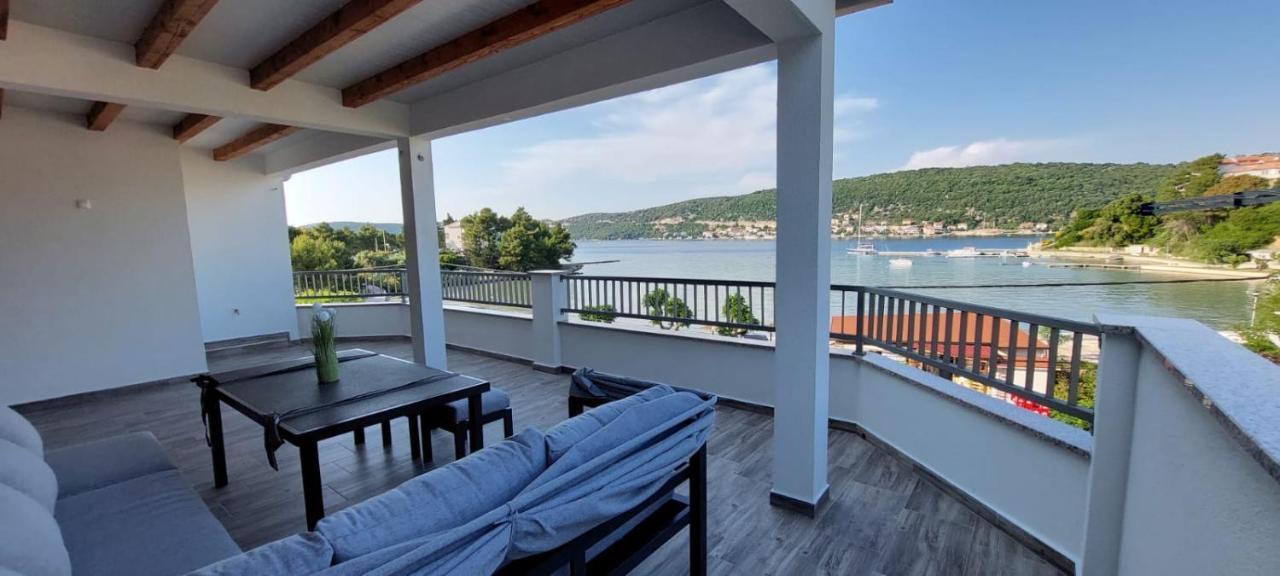 Apartmani Premijer-Rab Supetarska Draga Esterno foto