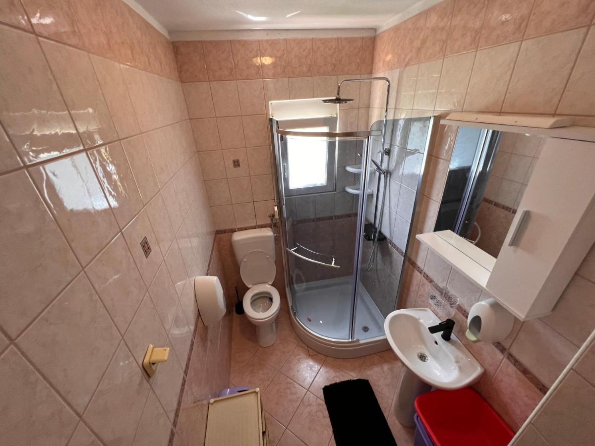 Apartmani Premijer-Rab Supetarska Draga Esterno foto