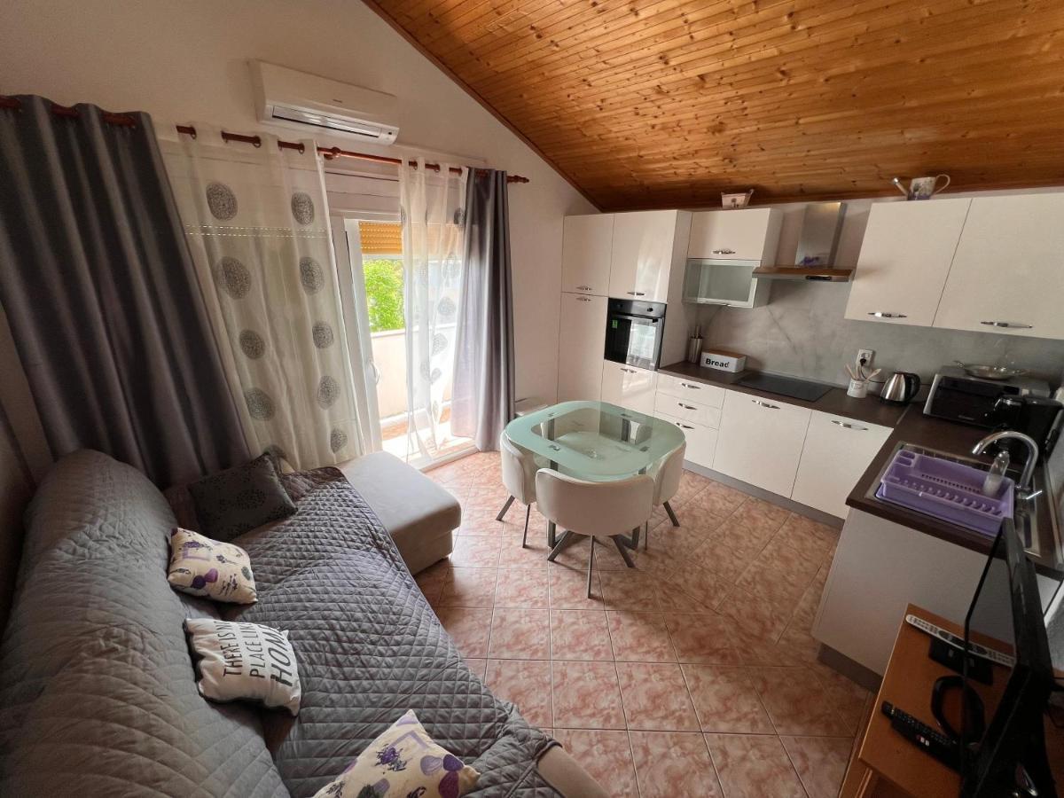 Apartmani Premijer-Rab Supetarska Draga Esterno foto