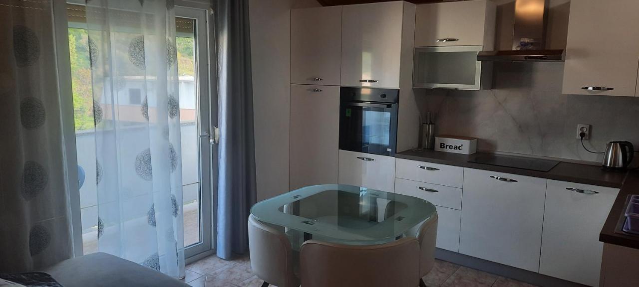 Apartmani Premijer-Rab Supetarska Draga Esterno foto