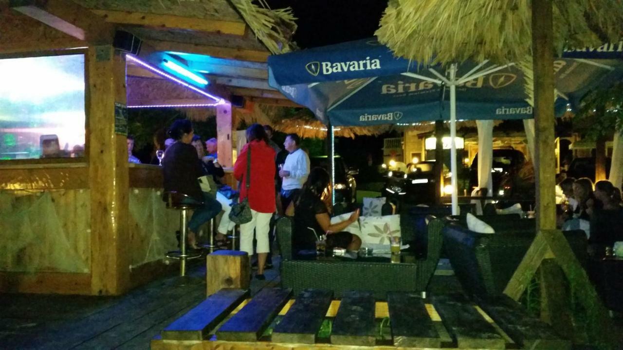 Apartmani Premijer-Rab Supetarska Draga Esterno foto