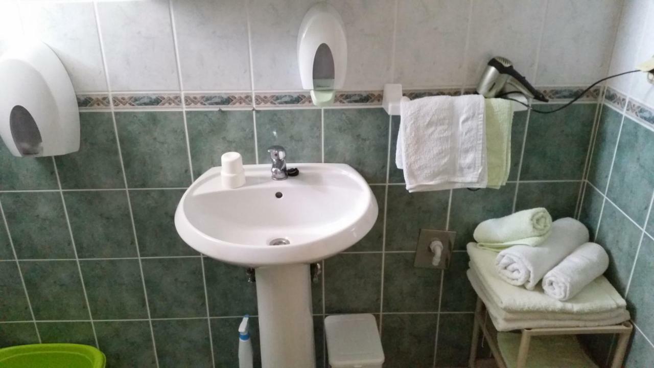 Apartmani Premijer-Rab Supetarska Draga Esterno foto