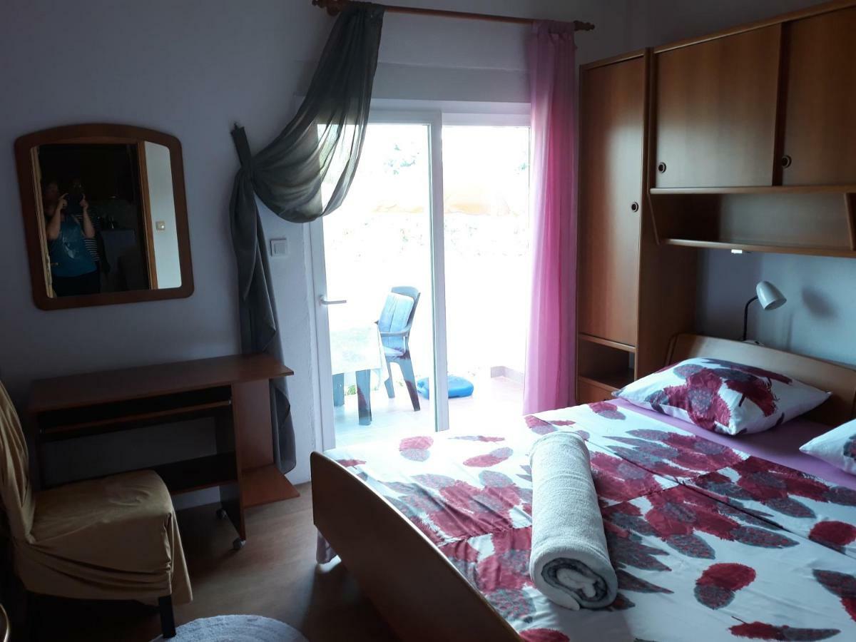Apartmani Premijer-Rab Supetarska Draga Esterno foto
