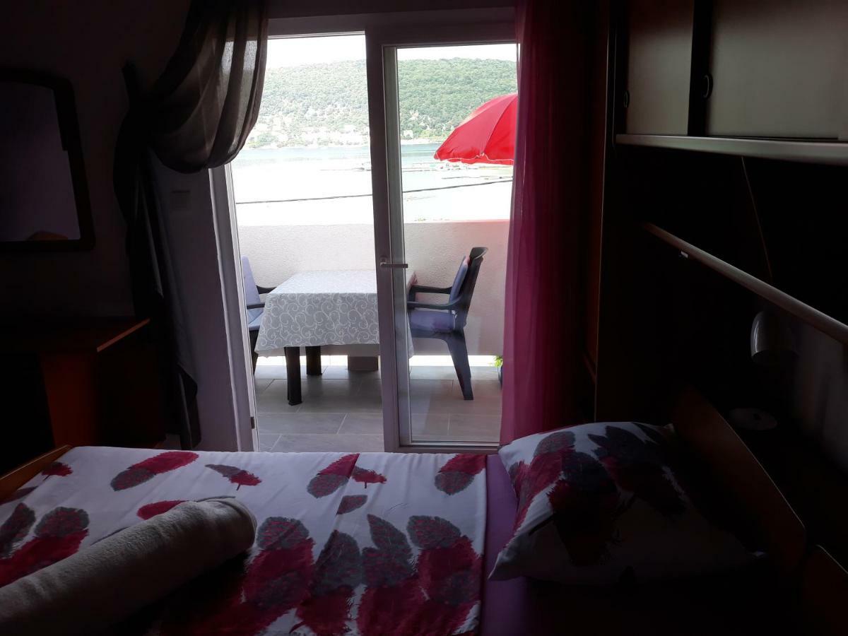 Apartmani Premijer-Rab Supetarska Draga Esterno foto